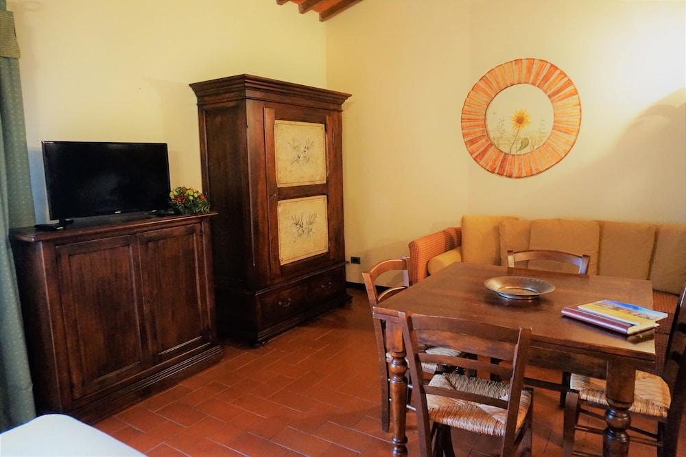 Agriturismo Antico Borgo Poggitazzi Terranuova Bracciolini Exteriör bild
